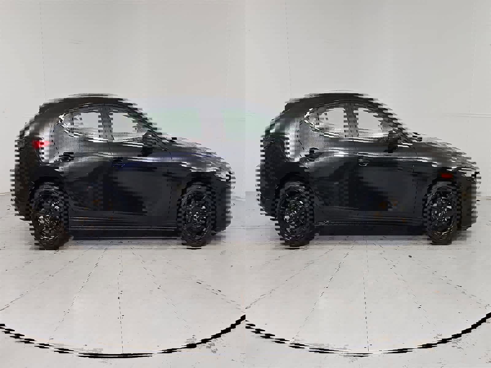 Used 2019 MAZDA MAZDA3 Hatchback image 7