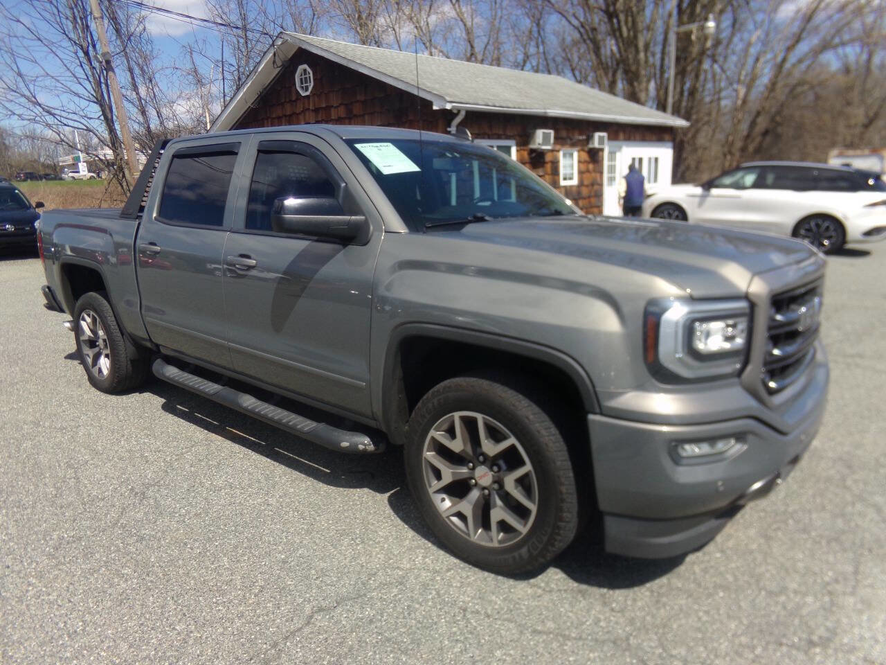 Used 2017 GMC Sierra 1500 SLT AWD/4WD image 5