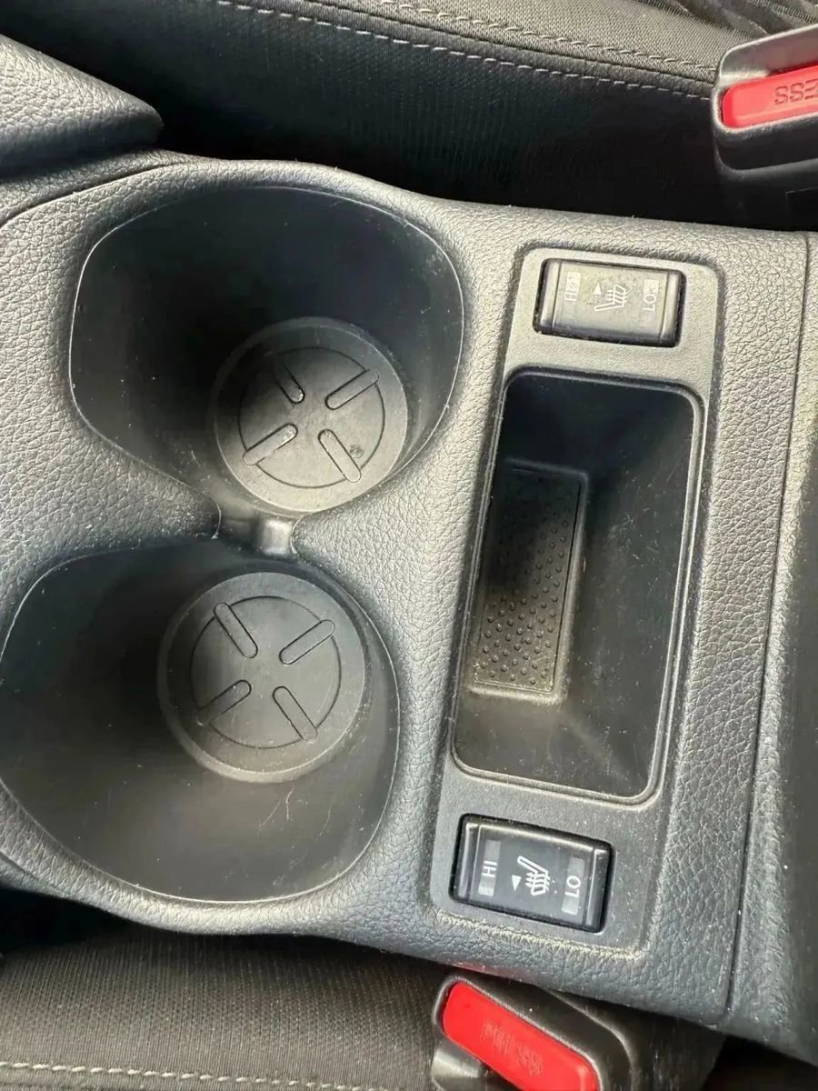 Used 2019 Nissan Rogue SV image 36