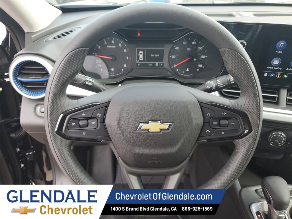 New 2026 Chevrolet Trax LS w/ LS Convenience Package image 25
