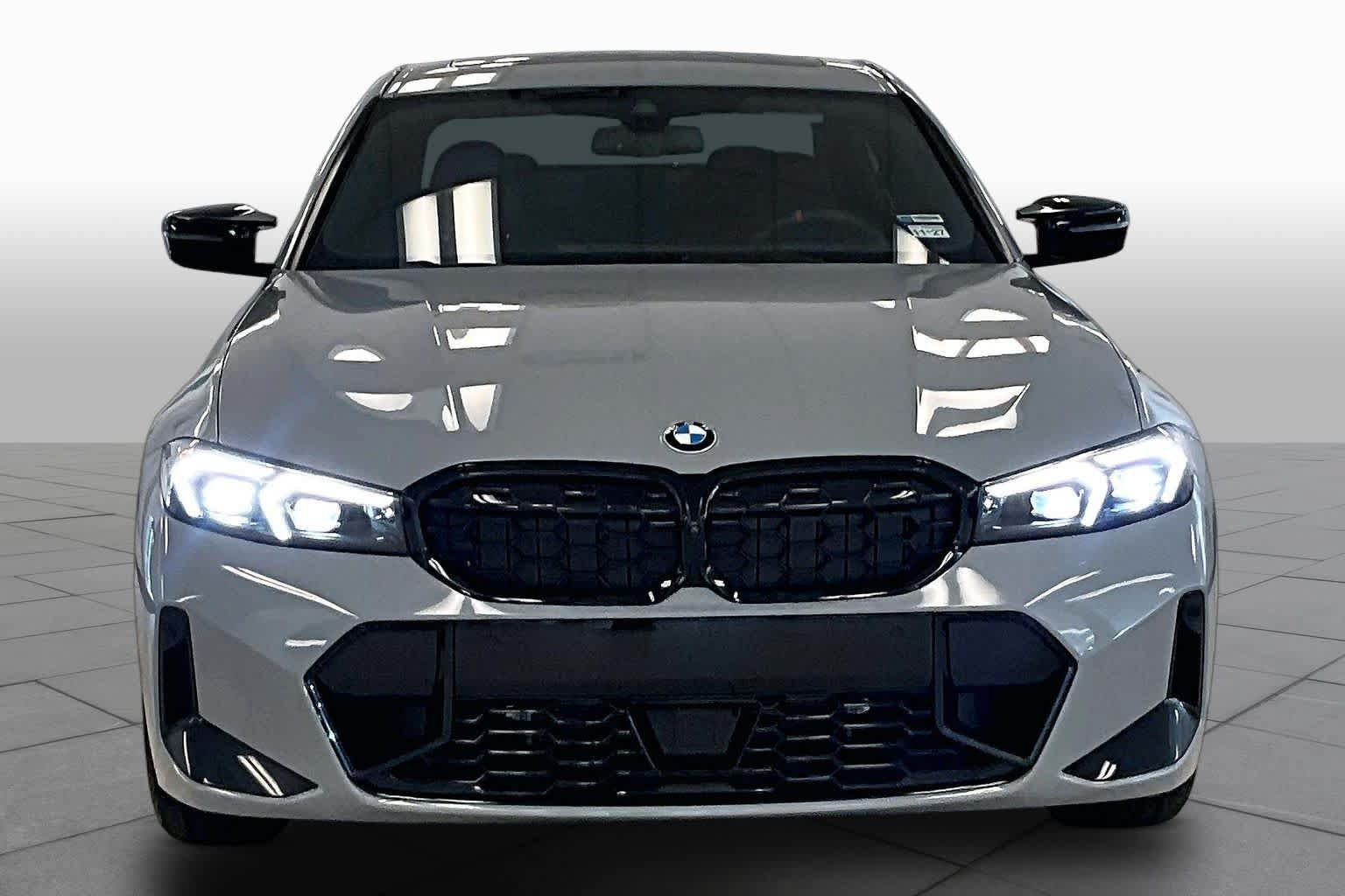 Used 2026 BMW M340i w/ Premium Package RWD image 3