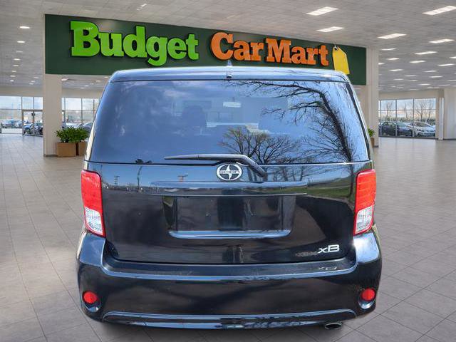 Used 2015 Scion xB image 7