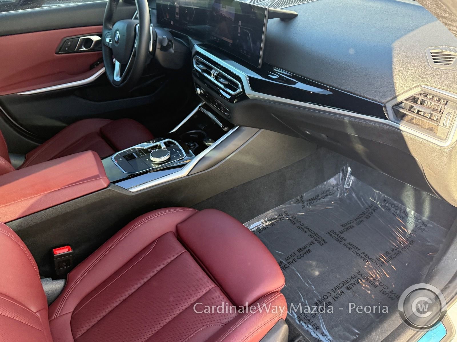 Used 2024 BMW 330i Sedan w/ Convenience Package image 14