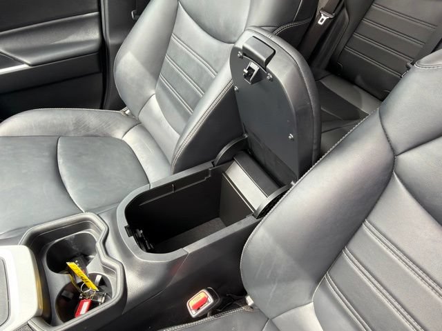 Used 2020 Toyota RAV4 XLE Premium AWD/4WD image 22