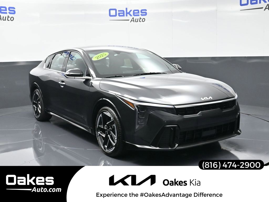 Certified 2025 Kia K4 GT-Line