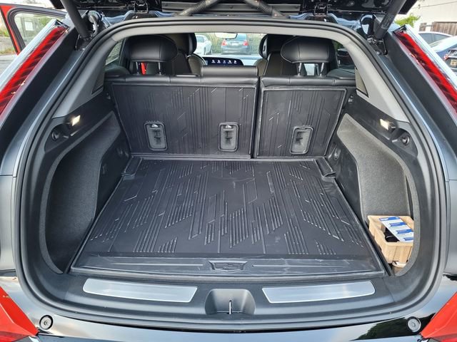 New 2026 Cadillac Optiq Sport 1 image 26