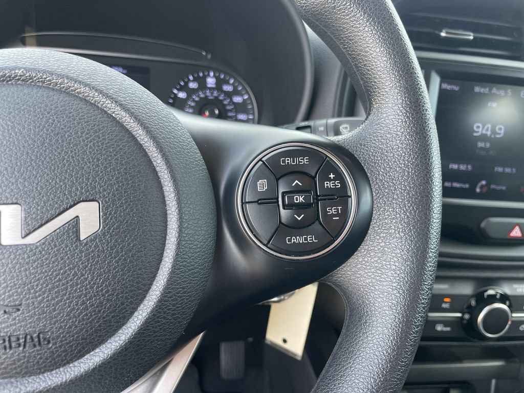 Used 2022 Kia Soul LX FWD image 16