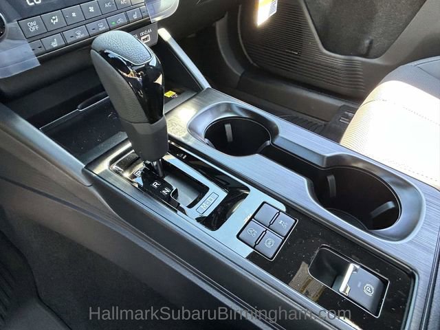 New 2026 Subaru Outback Limited w/ Premium/Limited Package 2 AWD/4WD image 17