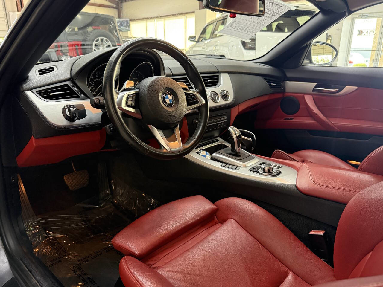 Used 2009 BMW Z4 sDrive35i RWD image 14