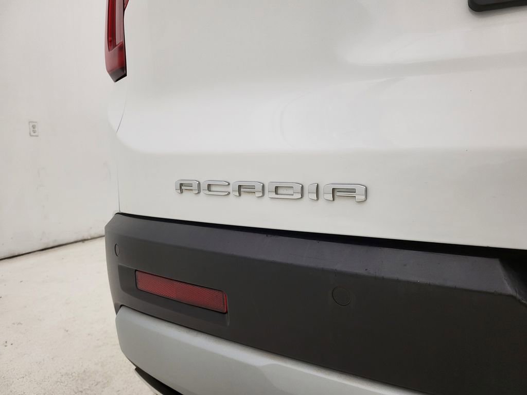 Certified 2023 GMC Acadia SLT image 24