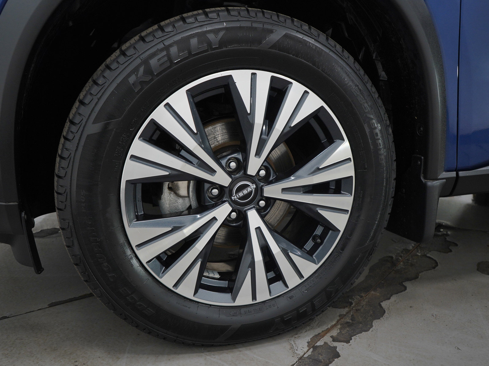 Used 2022 Nissan Rogue SV image 26