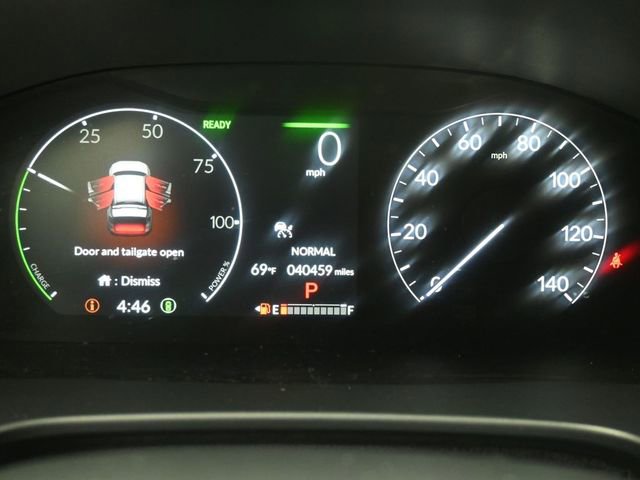 Used 2025 Honda CR-V Sport Touring image 9