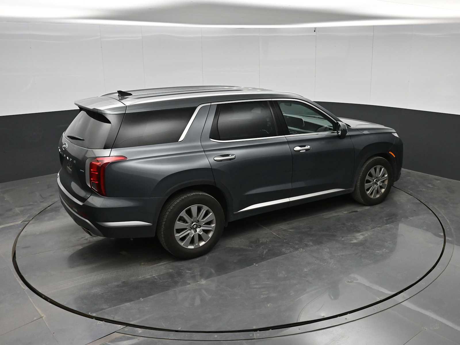 Used 2025 Hyundai Palisade SEL AWD/4WD image 32
