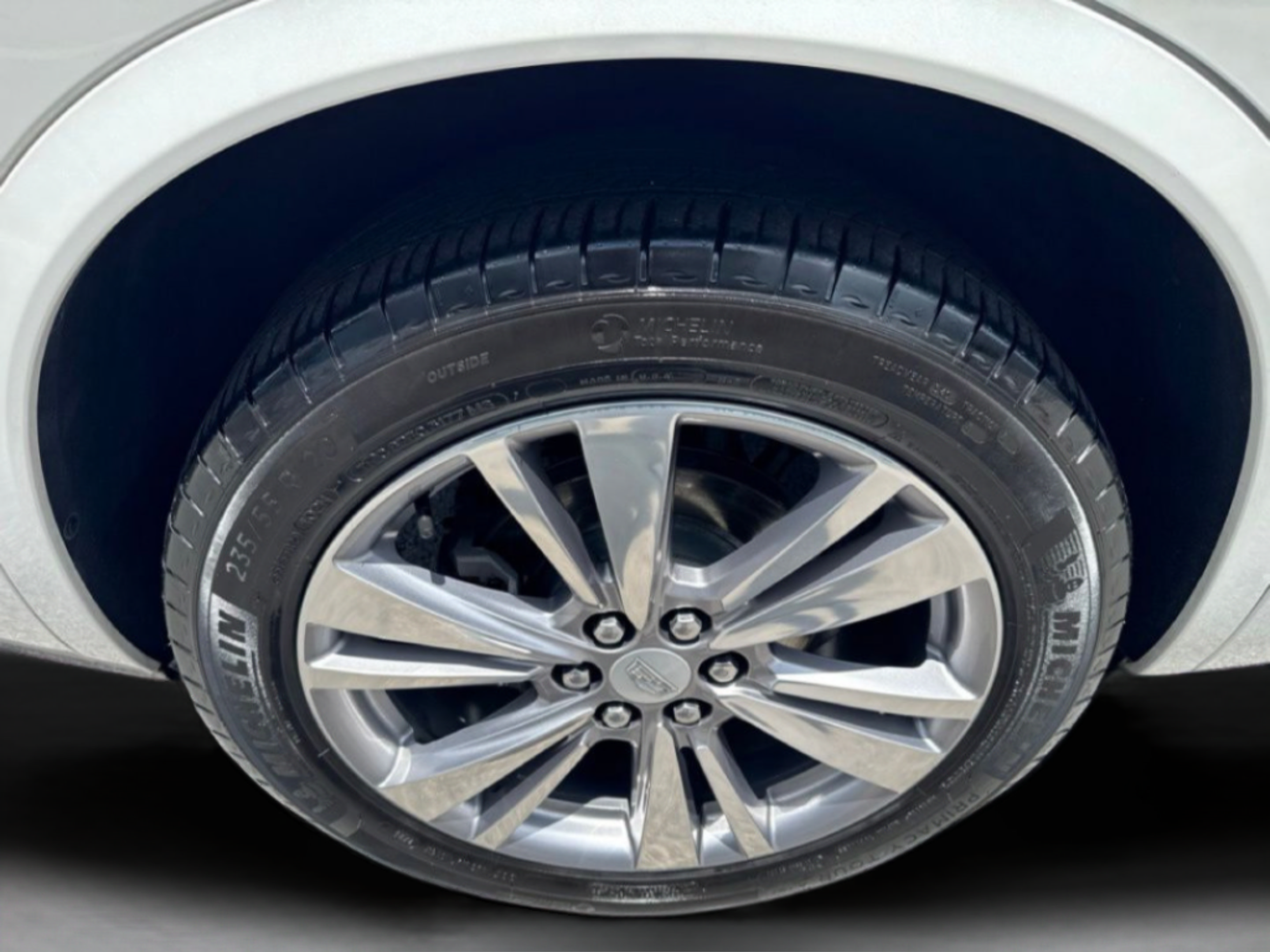 Used 2024 Cadillac XT6 Premium Luxury FWD image 40