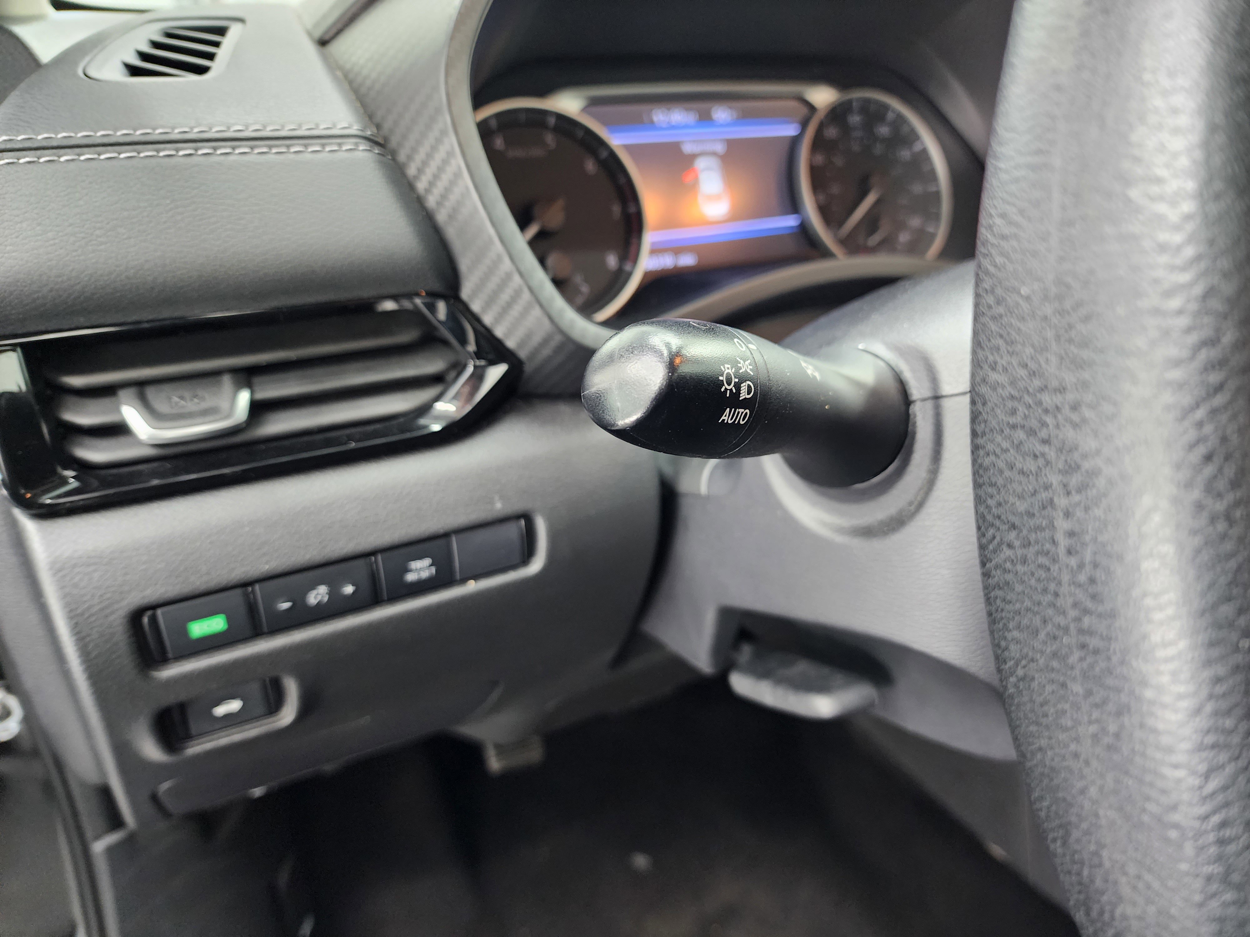 Used 2023 Nissan Sentra SV image 36