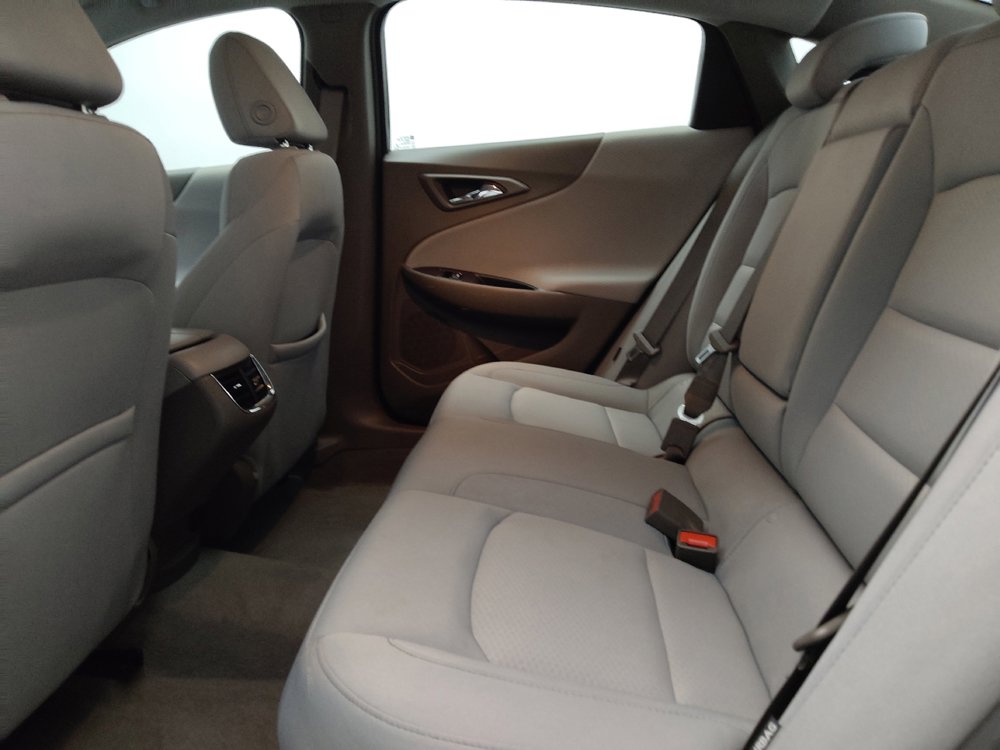 Used 2020 Chevrolet Malibu LT FWD image 18