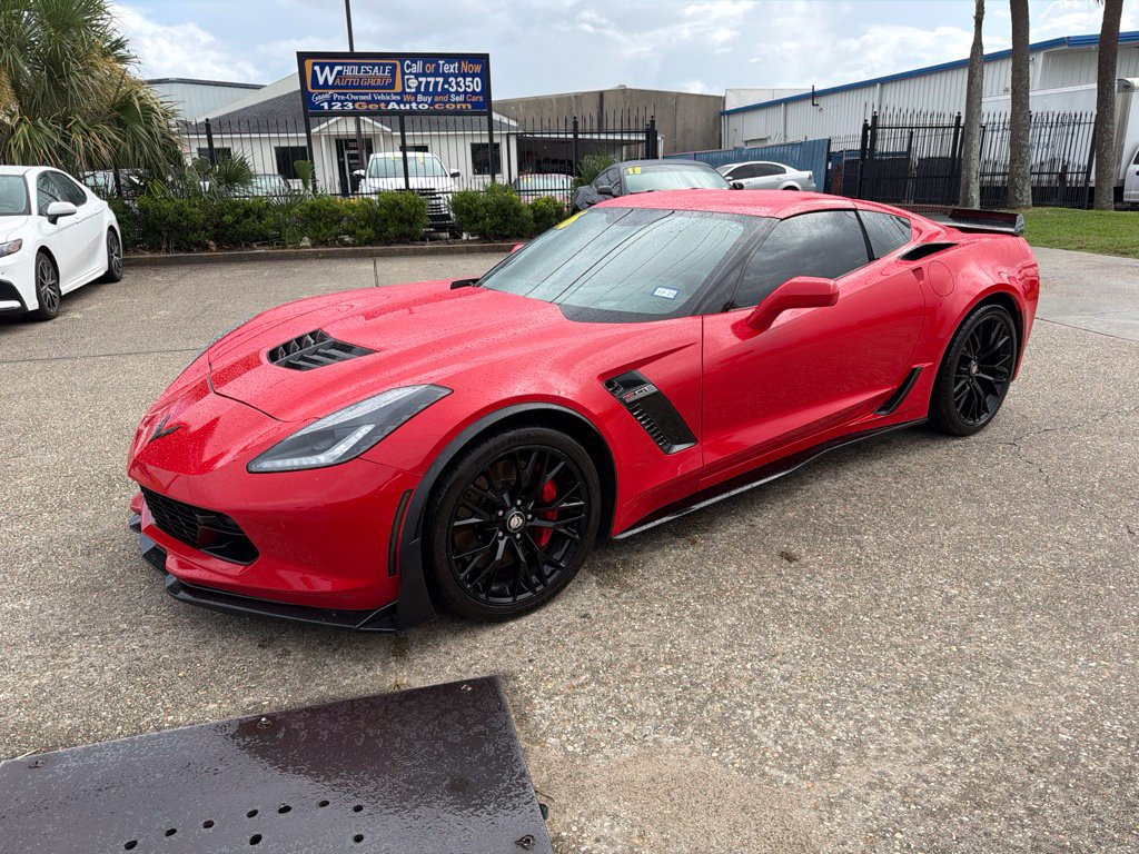 Used 2016 Chevrolet Corvette Z06 w/ 2LZ Preferred Equipment Group RWD image 2