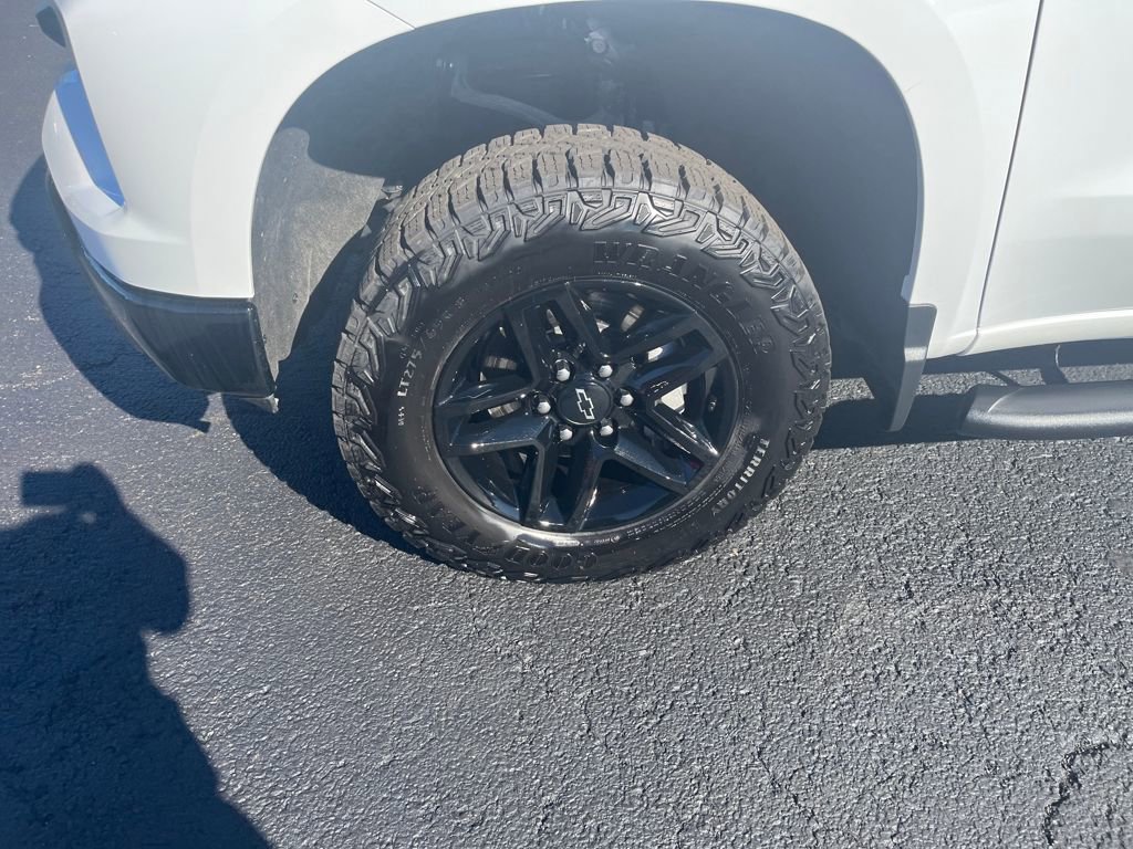 Used 2024 Chevrolet Silverado 1500 Custom Trail Boss image 35