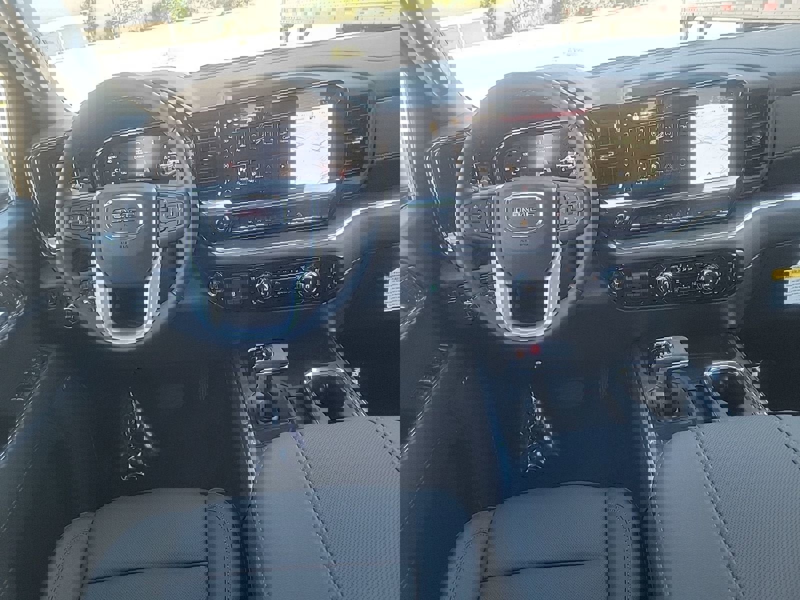 New 2026 GMC Sierra 1500 SLT image 28