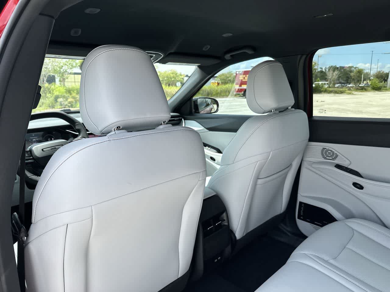 New 2026 Jeep Cherokee Limited AWD/4WD image 18