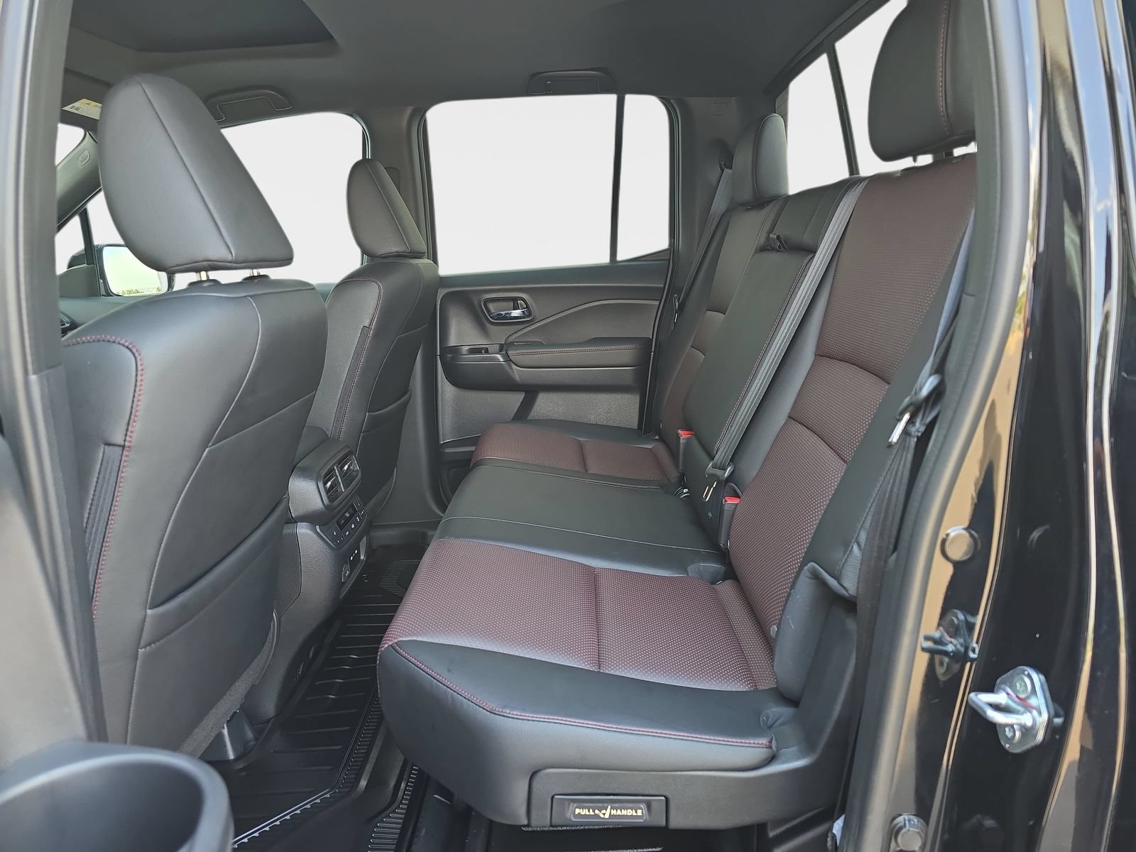 Used 2024 Honda Ridgeline Black Edition image 17