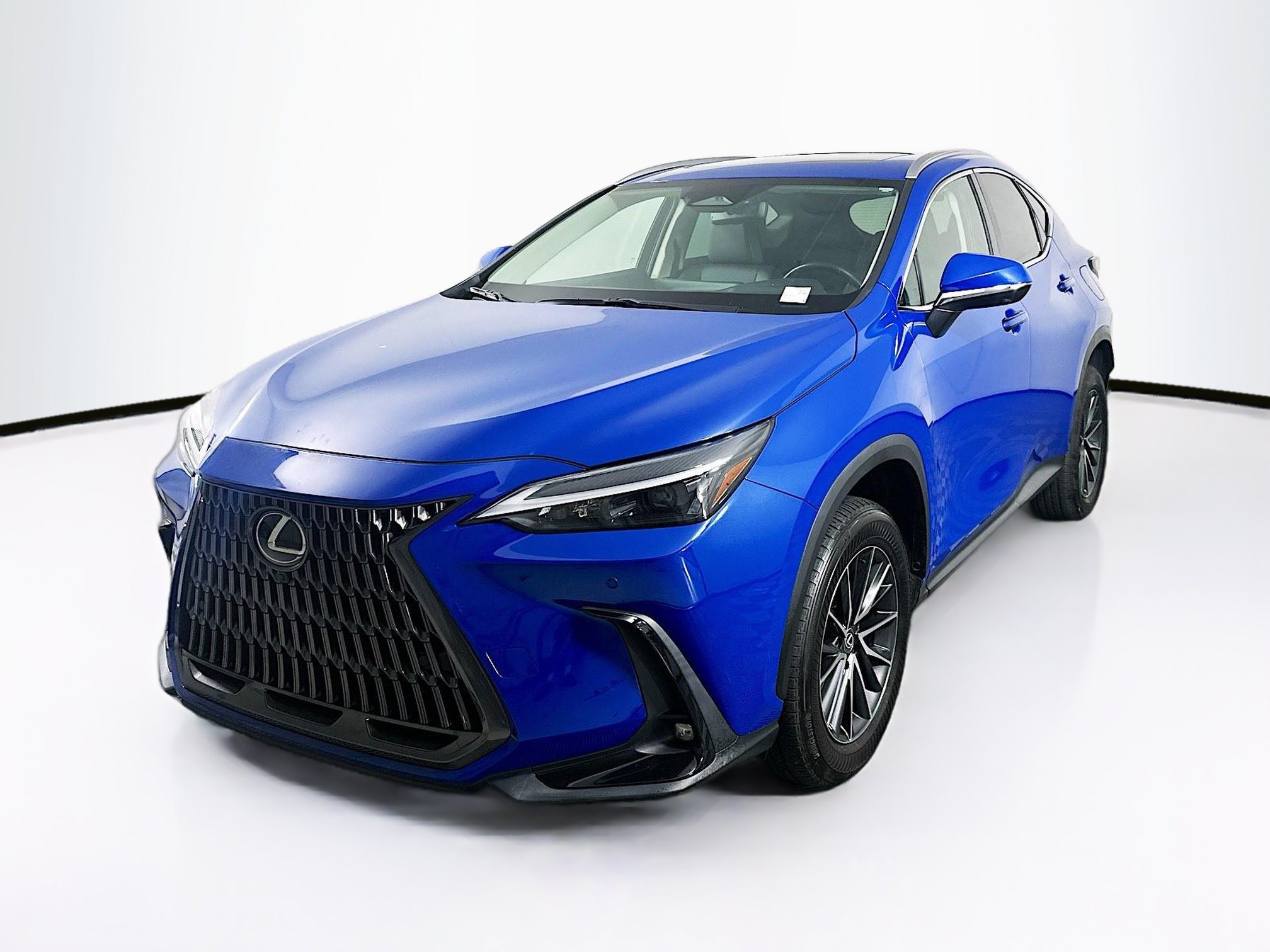 Used 2024 Lexus NX 350 AWD w/ Vision Package image 3