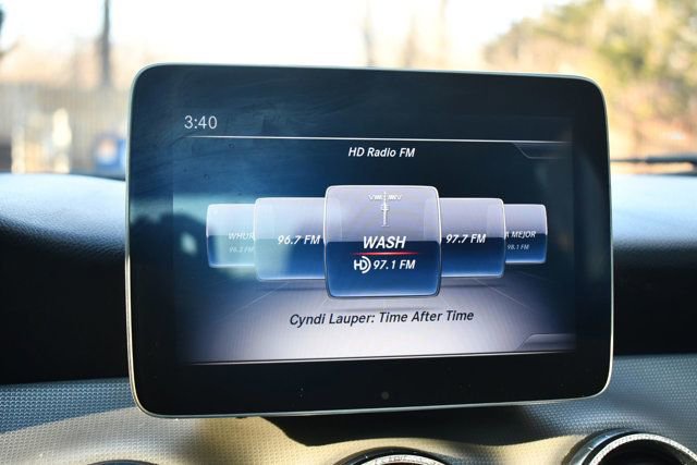 Used 2019 Mercedes-Benz CLA 250 4MATIC w/ Premium Package image 40