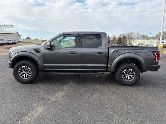 Used 2018 Ford F150 Raptor w/ Equipment Group 802A Luxury AWD/4WD image 2