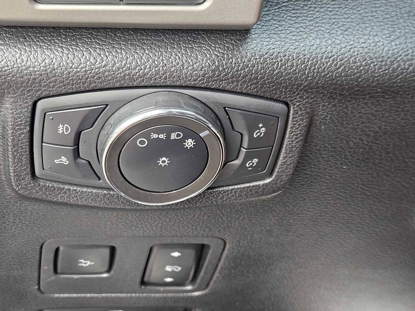 Used 2020 Ford F250 Lariat AWD/4WD image 22
