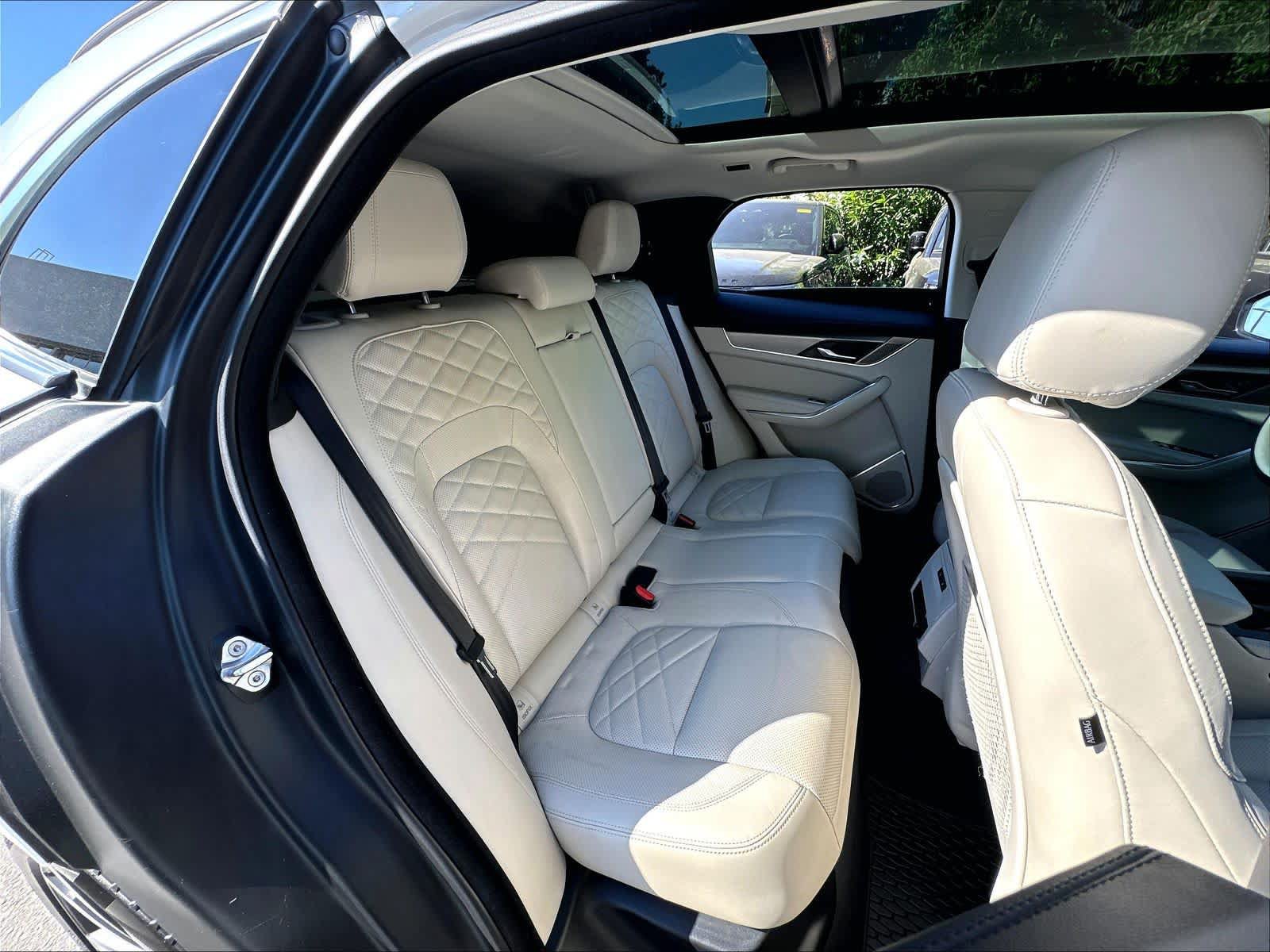 Used 2023 Jaguar F-PACE S AWD/4WD image 30