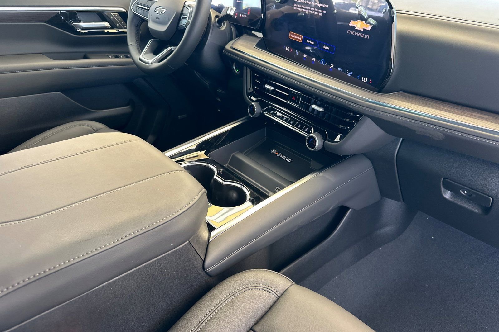 New 2026 Chevrolet Tahoe Z71 w/ Comfort Package image 19