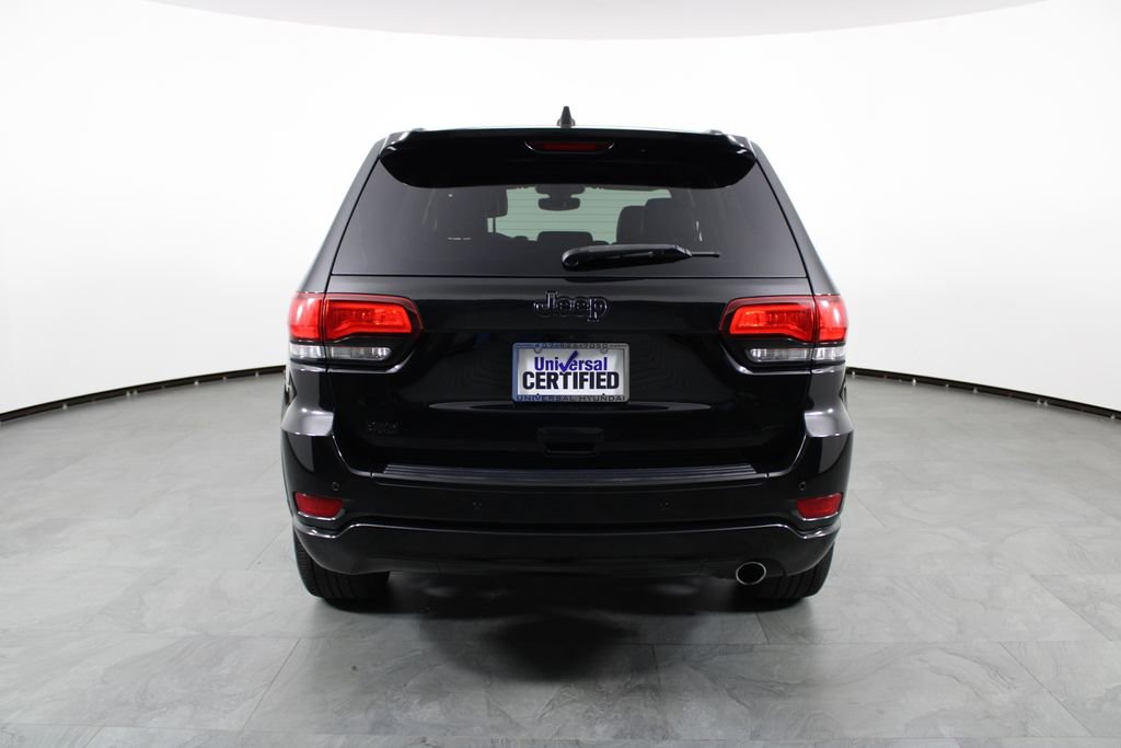 Used 2018 Jeep Grand Cherokee Altitude image 10