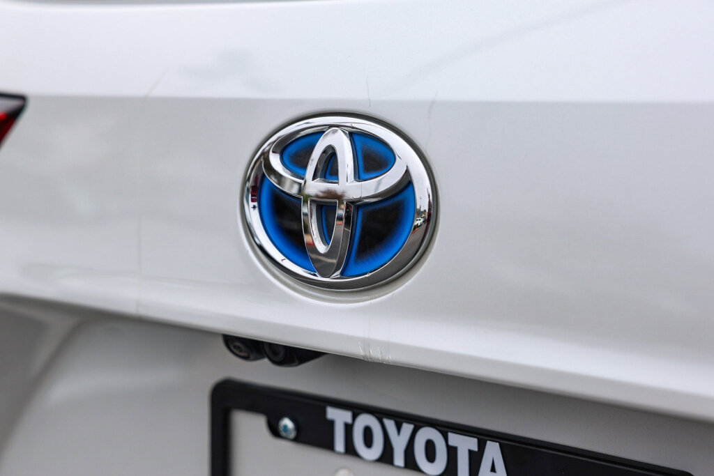 Used 2023 Toyota Highlander Platinum FWD image 31