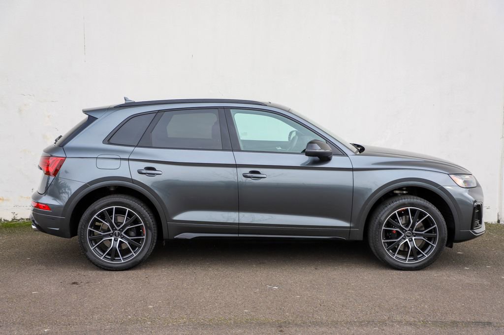 Used 2024 Audi SQ5 Premium Plus image 3