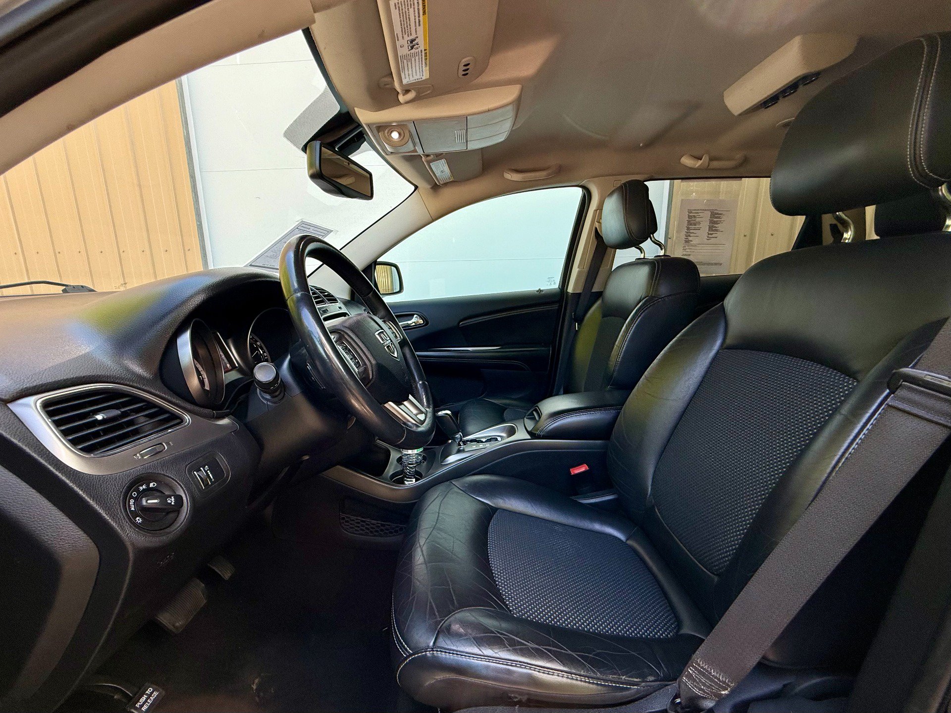 Used 2016 Dodge Journey Crossroad w/ Popular Equipment Group FWD image 19