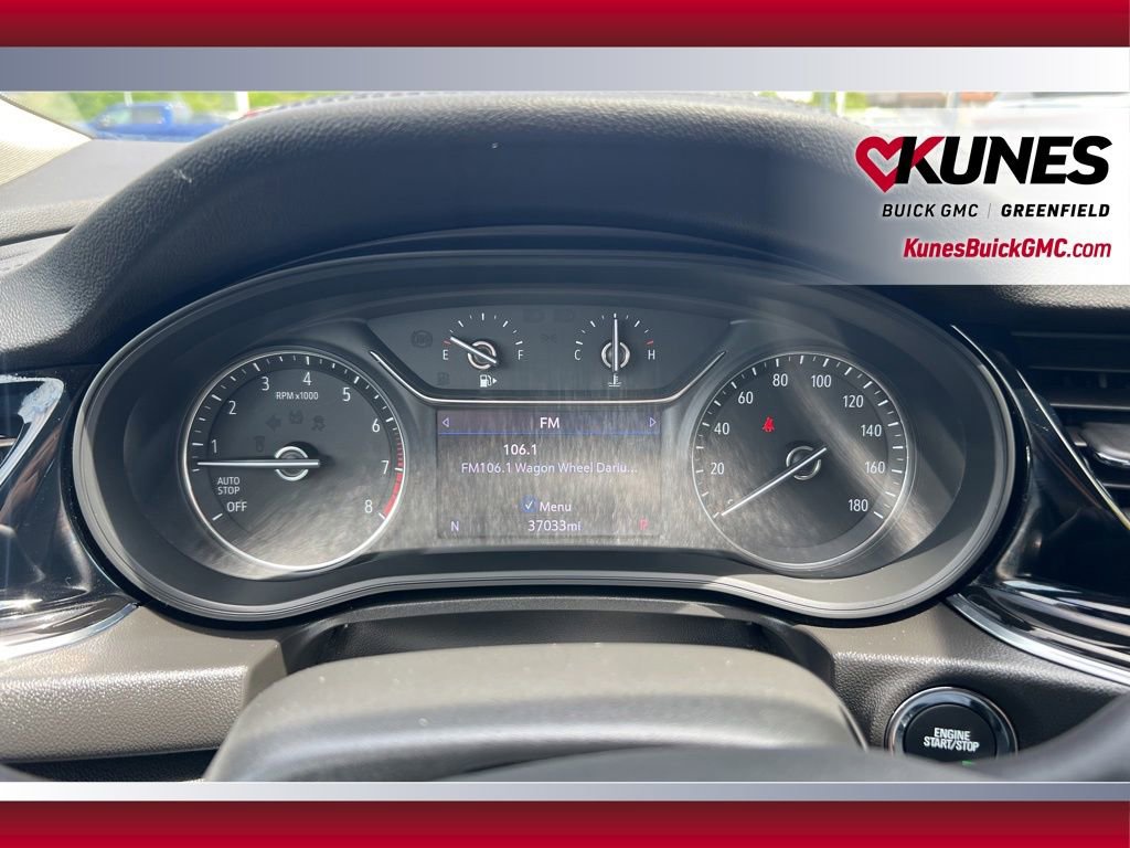 Used 2018 Buick Regal Essence w/ Driver Confidence Package #1 AWD/4WD image 18