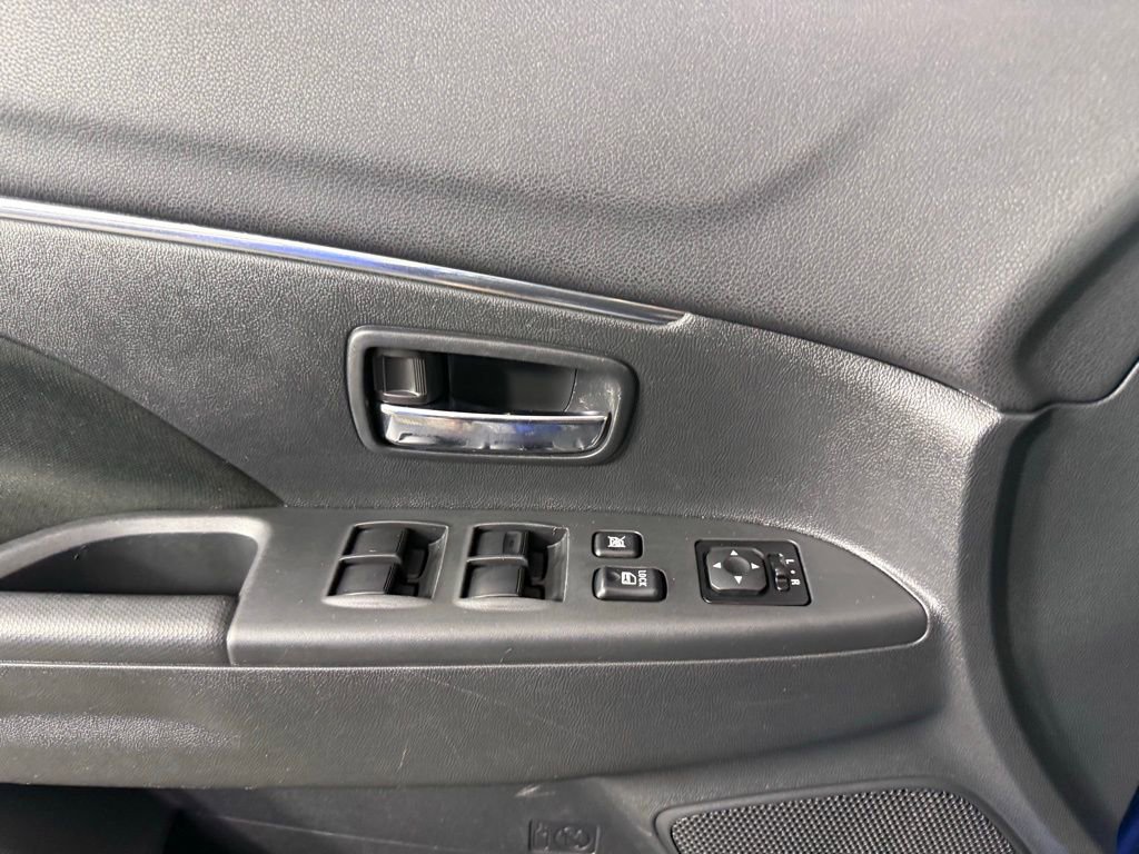 Used 2022 Mitsubishi Outlander Sport LE image 17