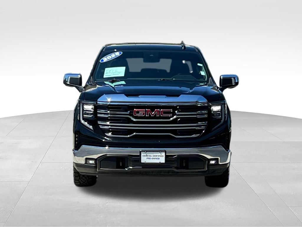 Used 2025 GMC Sierra 1500 SLT AWD/4WD image 2
