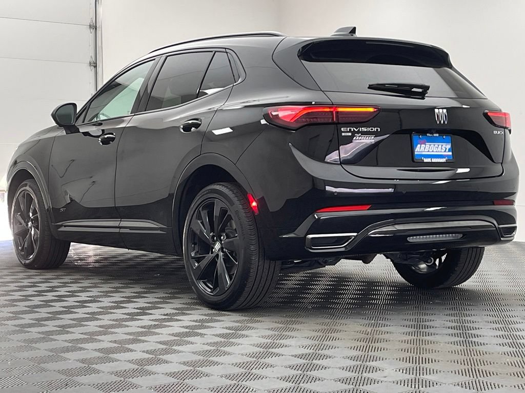 Used 2025 Buick Envision Sport Touring AWD/4WD image 11