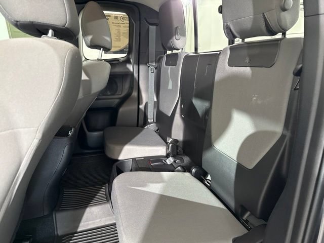 Used 2020 Toyota Tacoma SR w/ SR Convenience Package RWD image 13