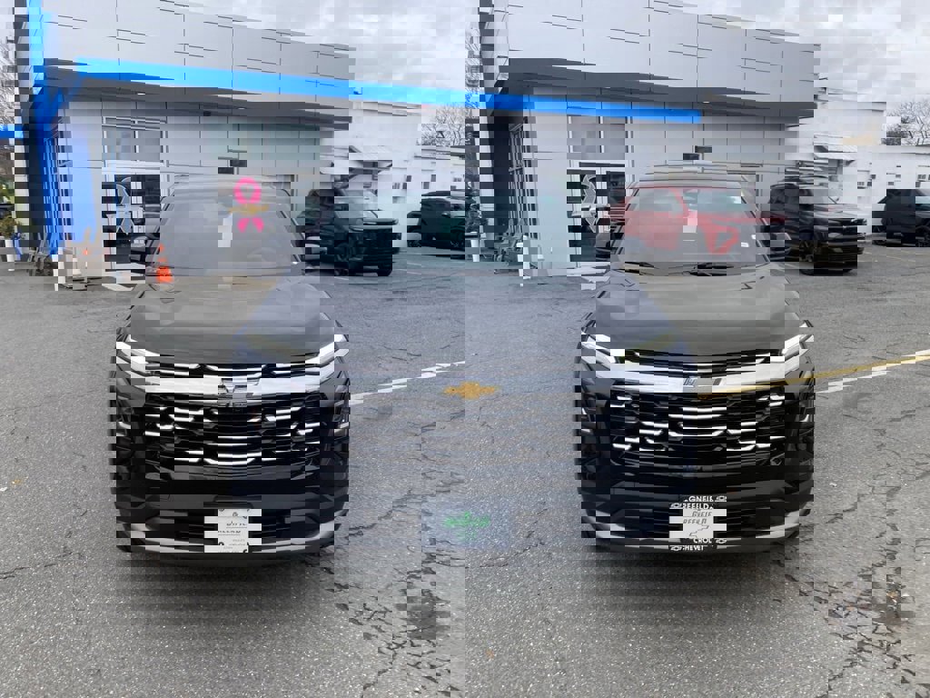 New 2026 Chevrolet Equinox LT w/ Convenience Package II image 2