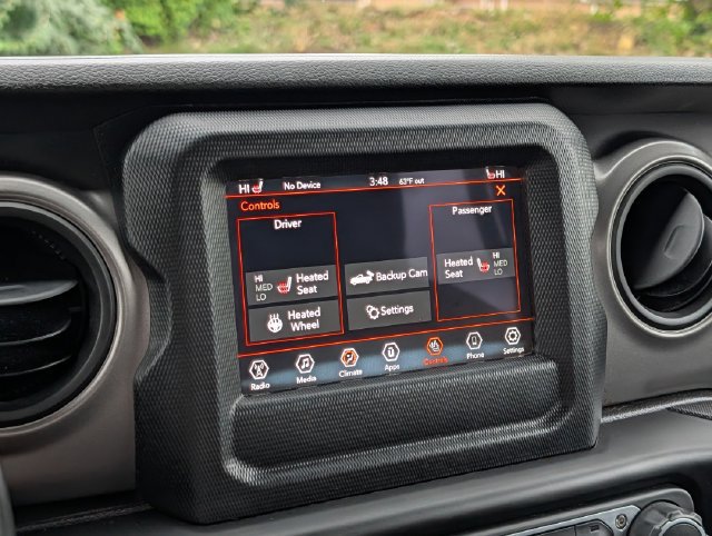 Used 2021 Jeep Gladiator Sport AWD/4WD image 21