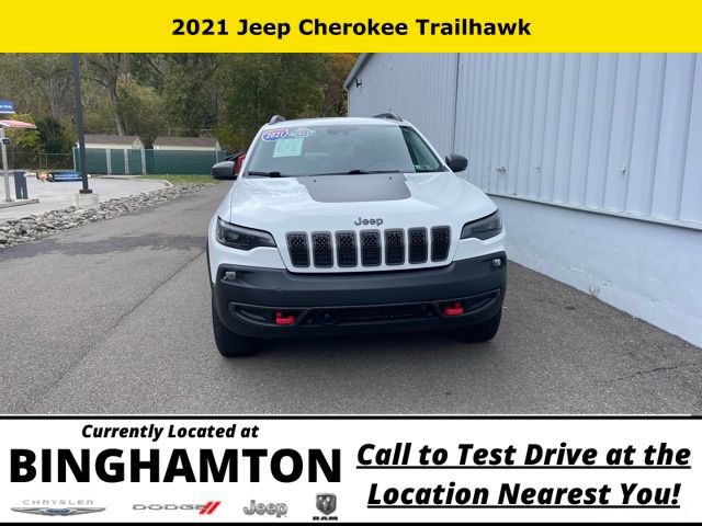 Used 2021 Jeep Cherokee Trailhawk AWD/4WD image 2