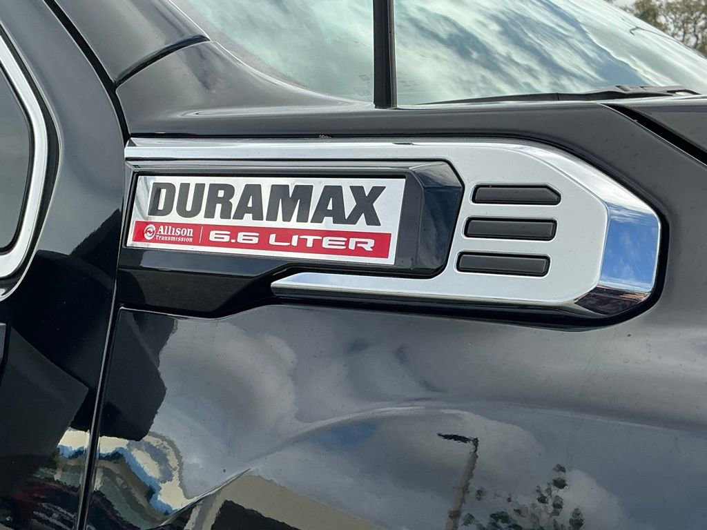 Used 2024 GMC Sierra 2500 Denali w/ Denali Reserve Package image 16