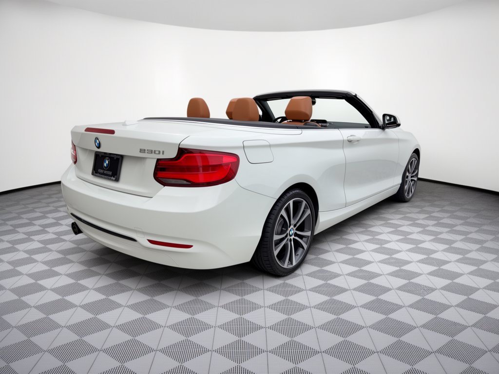 Used 2018 BMW 230i Convertible RWD image 9
