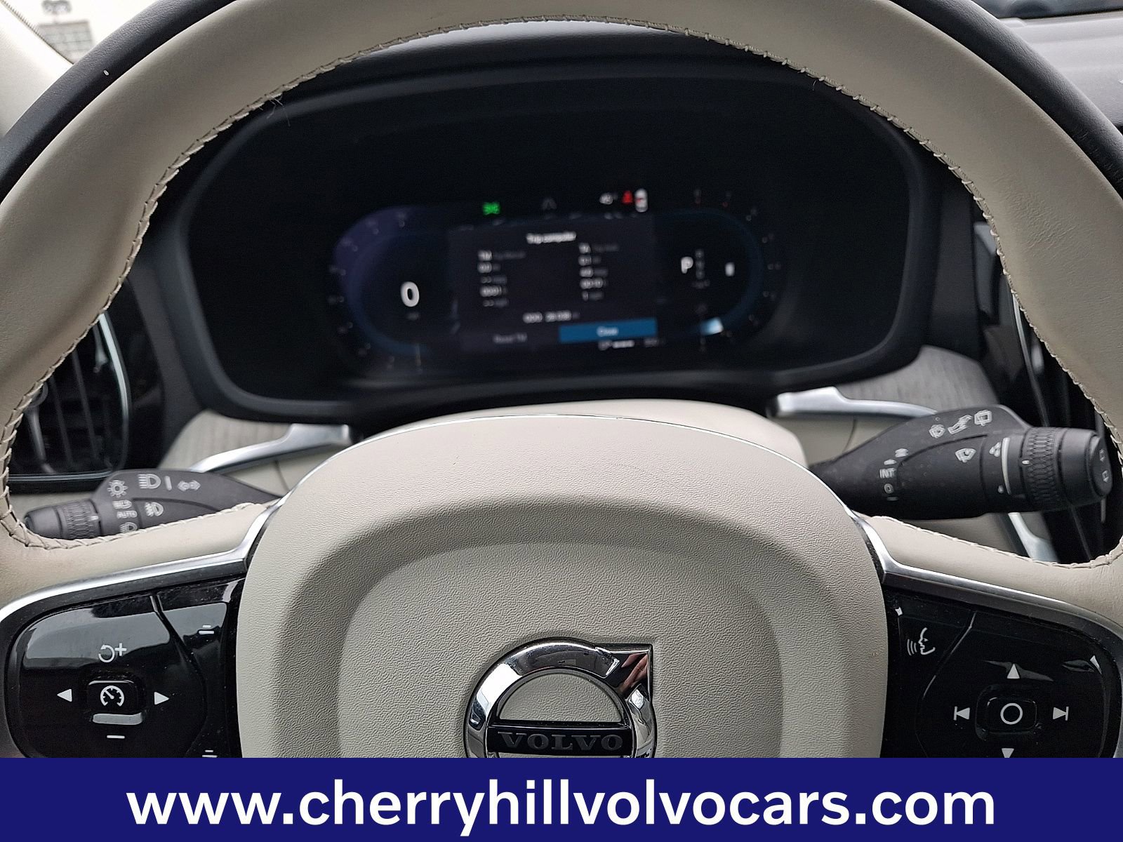 Certified 2023 Volvo V60 B5 Cross Country Plus w/ Protection Package Premier image 20