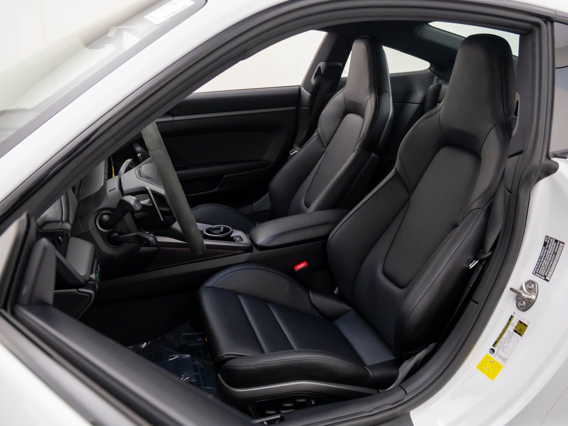 Used 2025 Porsche 911 Carrera S image 5