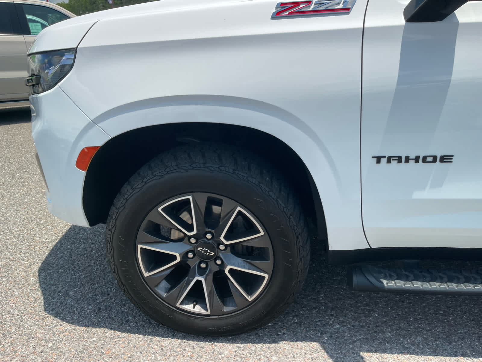Used 2021 Chevrolet Tahoe Z71 AWD/4WD image 9