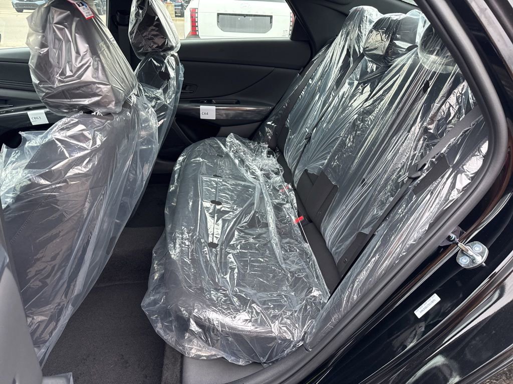 New 2026 Hyundai Elantra SEL Sport image 8