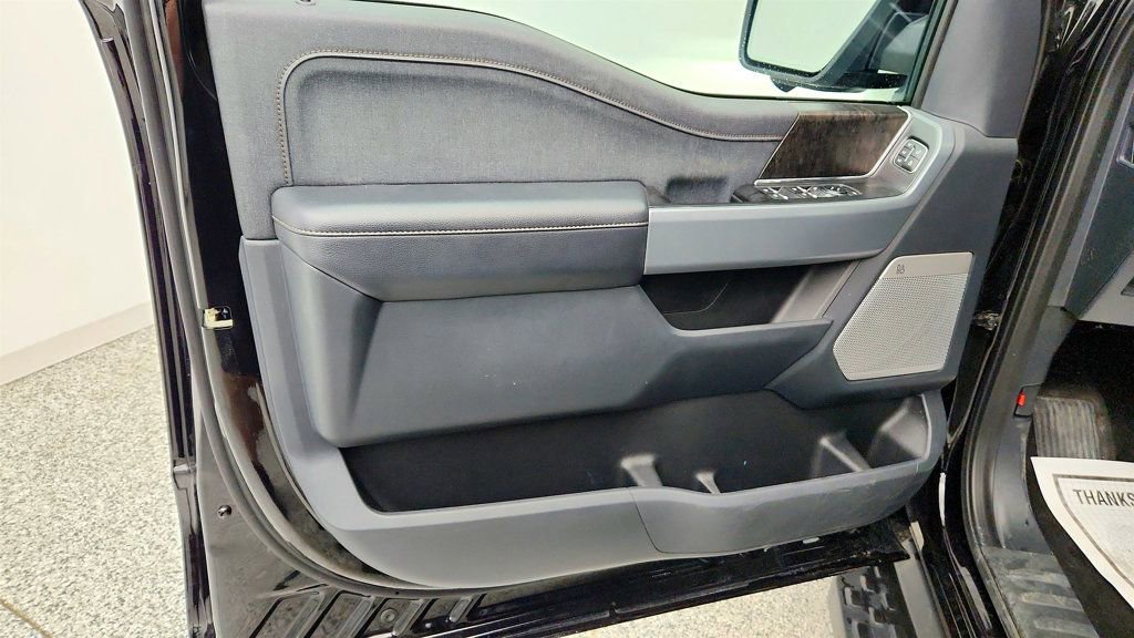 Used 2022 Ford F150 Lightning Lariat AWD/4WD image 10